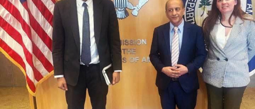 البيض يبحث مع البعثة الأمريكية في جنيف مستجدات الأوضاع في الجنوب