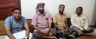 تنفيذية انتقالي الشحر تعايد عدداً من أسر شهداء الجنوب بالمديرية