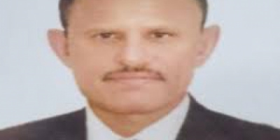 من يدافع عن الخطأ لا يخرج منه بل يغرق فيه