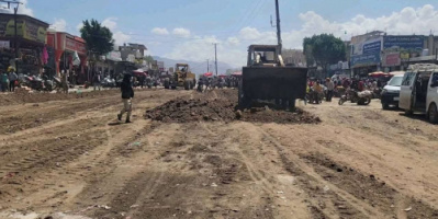 لتحسين البيئة والصحة العامة..الضالع تبدأ معالجة اختلالات سوق سناح