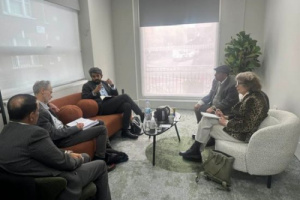 ممثل رئيس المجلس الانتقالي  للشؤون الخارجية يستعرض التطورات في الجنوب مع صحفيين بريطانيين