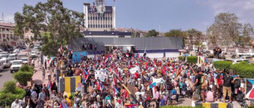 فتح مقرات الانتقالي .. شعب الجنوب أقوى من الضغوط ومحاولات الالتفاف على قضيته (تقرير)