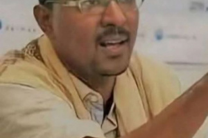 اعتقال الصحفي أمجد الرامي في غيل باوزير ونقله للبحث الجنائي