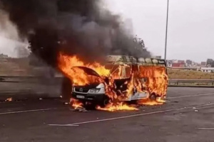 حادث مروع لحافلة يمنية في السعودية.. نجاة الركاب بأعجوبة من حريق مفاجئ