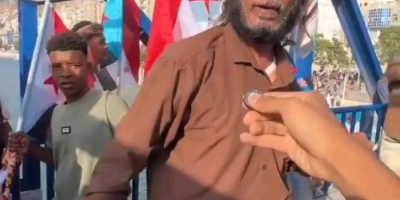 اعتقال التربوي الحضرمي عبد الله باسنبل عقب مشاركته في تظاهرة بالمكلا