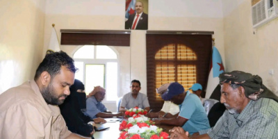 انتقالي سقطرى يناقش ترتيبات الحشد الجماهيري تضامنًا مع حضرموت والتنديد بتدهور الخدمات