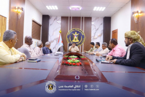 الزامكي يترأس اجتماعا استثنائيا لرؤساء القيادة المحلية لانتقالي مديريات العاصمة عدن