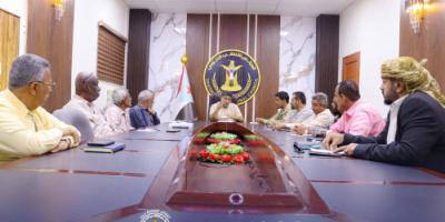 الزامكي يترأس اجتماعا استثنائيا لرؤساء القيادة المحلية لانتقالي مديريات العاصمة عدن