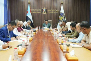 أمانة الانتقالي تثمن التفاف الجماهير حول المجلس