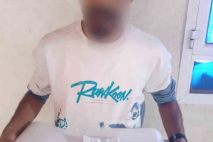 ضبط شخص بحوزته مادة الحشيش المخدر في الحوطة