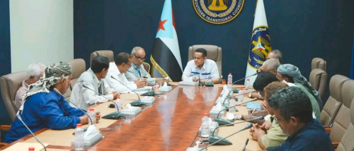 الحالمي يلتقي قيادة الاتحادين الزراعي والسمكي ويؤكد أهمية حماية ثروات الجنوب