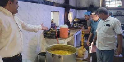 مدير عام المنصورة يؤكد استمرار ضبط المطاعم والبوفيهات المخالفة لضمان سلامة الأغذية