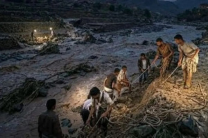 وفاة ثلاث فتيات جرفتهن سيولُ الأمطار في ذمار اليمنية