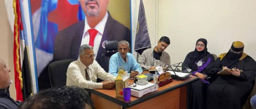 انتقالي العاصمة عدن يتفقد سير العمل التنظيمي في مديرية صيرة