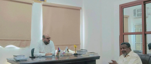 رئيس تنفيذية انتقالي حضرموت يلتقي رئيس كتلة الجمعية الوطنية بالمحافظة لتعزيز العمل المؤسسي والتنسيق المشترك