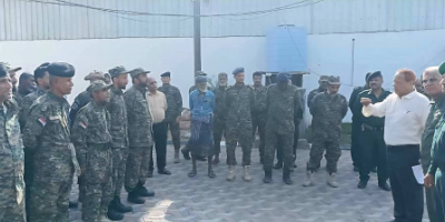 قيادة التوجيه بشرطة عدن تنفذ نزولاً ميدانياً لتعزيز الانضباط والتوعية الأمنية