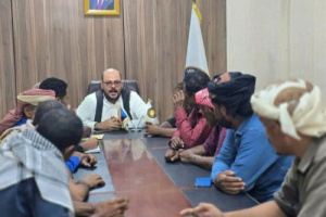 انتقالي حضرموت يوجه بتعزيز العمل التنظيمي في مديرية أرياف المكلا