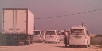 القوات المدعومة سعودياً تغلق خط الضبة لعرقلة زحف المتظاهرين للمكلا