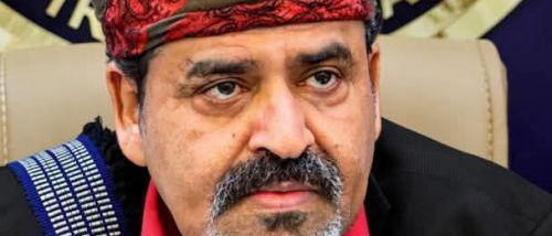 الشيخ صالح اليزيدي يدعو أبناء محافظة المهرة للاحتشاد في مليونيه  تجديد التفويض للرئيس الزُبيدي