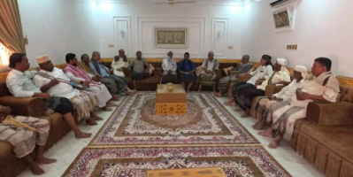 وفد من انتقالي وادي حضرموت يزور الشيخ عمر بخضر والكادر عمر بالراشد تقديرًا لأدوارهما الوطنية