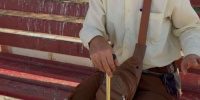 بعد سنوات بالعاصمة عدن.. مستجدات حول عودة طييب سوري إلى بلاده