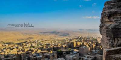 حادثة غامضة تهز محافظة عمران اليمنية.. مقتل امرأة ستينية أثناء قيامها بهذا الأمر