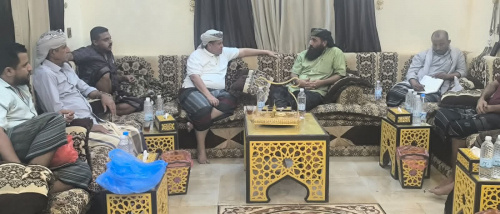 الحالمي يزور اللواء حمدي شكري ويؤكد أهمية توحيد الصف الجنوبي
