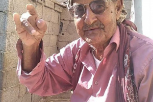 انتقالي خنفر يعزي رئيس القسم الجماهيري والخدمي بوفاة عمه