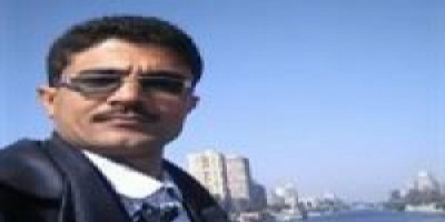 ما وراء الشخصنة السياسية .. لماذا كان رشاد العليمي هو الهدف الصحيح في التوقيت الصحيح؟