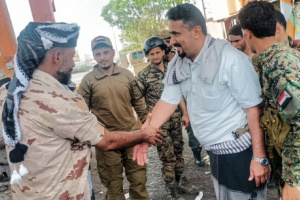 قيادة قوات طوق العاصمة عدن تتفقد الجاهزية الأمنية وتهنئ منتسبيها بمناسبة عيد الأضحى