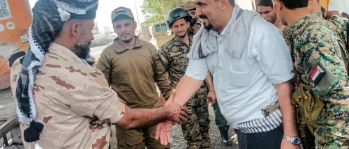 قيادة قوات طوق العاصمة عدن تتفقد الجاهزية الأمنية وتهنئ منتسبيها بمناسبة عيد الأضحى