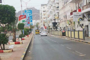بدء ضخ المياه إلى الشريط الجبلي بالمعلا واستكمال التوزيع لبقية الأحياء