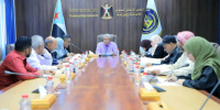الأمانة العامة تدين أوامر القبض بحق قياداتها وتناقش المستجدات السياسية والخدمية