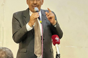 جامعة عدن تسجل حضورًا علميًا متميزًا في مؤتمر عربي دولي ببحث حول الخطاب الشبابي والأزمات الاقتصادية في الفضاء الرقمي