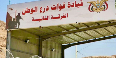 انفجارات تهز معسكر المنطقة العسكرية الأولى بسيئون وإصابة عدد من العسكريين