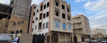 وفاة شخصين وإصابة آخرين إثر سقوط مصعد في مستشفى شهير بصنعاء اليمنية