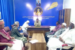 التميمي يلتقي باتيس والكثيري لمناقشة تعزيز العمل المشترك بوادي حضرموت