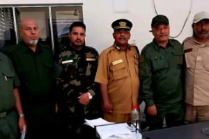 بتوجيهات قيادة شرطة عدن .. استكمال إجراءات الاستلام والتسليم لمدراء أقسام الشرطة