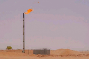 ابتداءً من الغد.. توقف إمدادات النفط الخام لكهرباء عدن بسبب عدم صرف المستحقات 1 ابتداءً من الغد.. توقف إمدادات النفط الخام لكهرباء عدن بسبب عدم صرف المستحقات