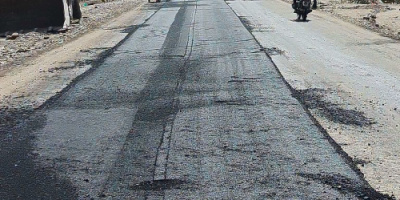 لتعزيز حركة النقل..بدء أعمال سفلتة الشارع العام في حبيل جبر