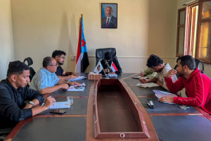 منسقية الانتقالي بجامعة حضرموت تناقش آلية تطوير مستوى الأداء وتعزيز المبادرات الثقافية