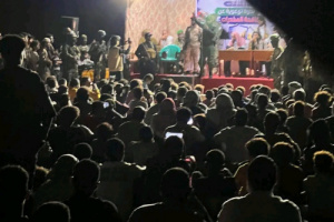 بحضور الجعدني .. شباب مديرية دار سعد ينظمون ندوة توعوية حول مخاطر المخدرات