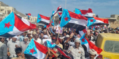 سقطرى تشهد حشودًا جماهيرية للتصعيد ضد الوصاية والاحتلال في ذكرى 7 يوليو