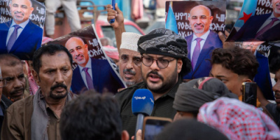 المكلا تشهد تظاهرة جماهيرية حاشدة رغم القمع الأمني والانتشار العسكري