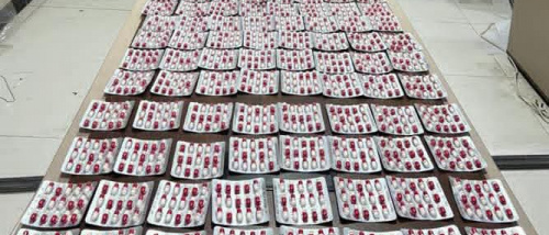 عملية أمنية في عدن تطيح بمتهمين بترويج البريجبالين وتصادر 3300 حبة مخدرة