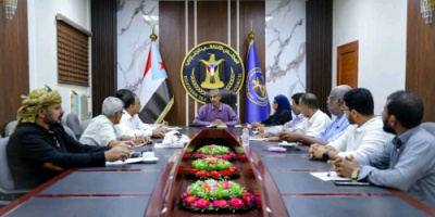 انتقالي العاصمة عدن يناقش مع رؤساء المديريات خطط التصعيد الشعبي وآليات تنفيذها