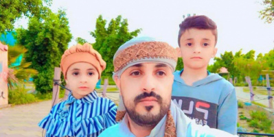 بعد أيام من وداع طفليه.. وفاة مغترب في حادث مروري تهز مواقع التواصل