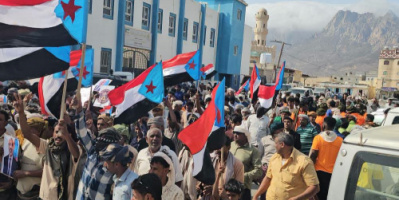 احتشاد جماهيري في حديبو يرفض مشاريع الوصاية والاحتلال الخارجي ويؤكد التمسك بالسيادة والقرار الجنوبي المستقل