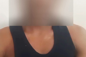 شرطة كريتر تضبط أحد أخطر أفراد عصابات تسلق وسرقة المنازل في عدن