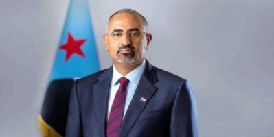 الرئيس الزُبيدي يعزي الشيخ ملهم الجبراني في وفاة عمه التربوي القدير عبدالمجيد الجبراني